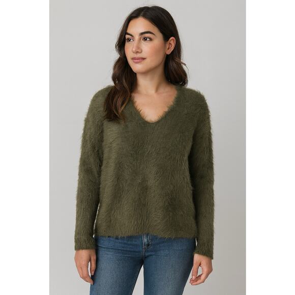 Banana Republic Pullover Sweater Size M Faux Rabbit Hair Keyhole V-Neck Green - Picture 2 of 8